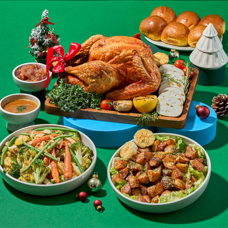 Festive Bundle A - Roasted Turkey, Seasonal Root Veggies & Roasted Potatoes